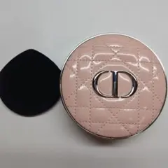 今月中 Dior クッションファンデーション 2N 限定ケース ピンク パフ Amazon.co.jp: 【国内正規品】DIOR ディオールスキン