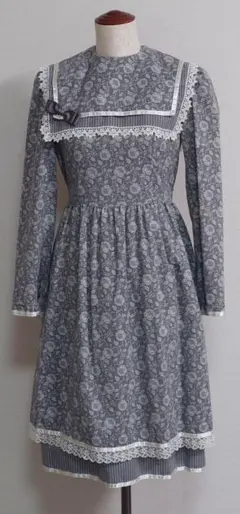 GUNNE SAX　セーラー襟ワンピース。グレーのサムネイル