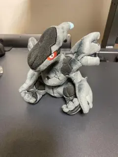 ポケモンセンター　ゼクロム　ぬいぐるみ　ポケモン Amazon.co.jp: ポケモンセンターオリジナル 644 ぬいぐるみ Pokémon