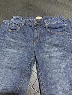 ダークブルー ジーンズ