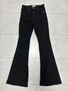 【Bershka】　フレアデニム　ブラック