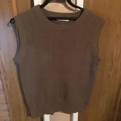 ローリーズファーム　ニットベスト ノースリーブ