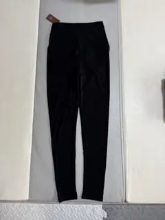 マタニティパンツ、ワンピース妊婦