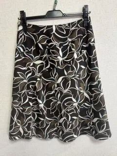 花柄フレアスカート ウエスト67cm ヒップ93cm