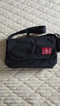 Manhattan Portage　ナイロン製ショルダーバッグ 黒