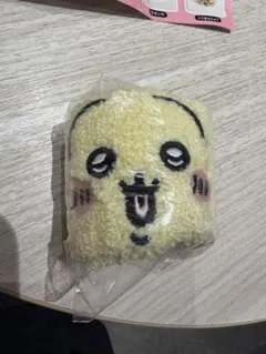 ちいかわ　うさぎ　もこもこポーチ