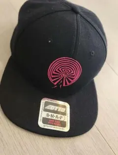 South2 West8 キャップ