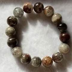 Item thumbnail for item d74960f5-926d-424d-82b6-600340d326e8