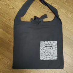 sosotto.グレー トートバッグ 花柄ポケット付き