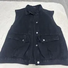 ブラックデニムベスト