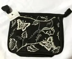 新品タグ付　ハノイ　tanmy design 高級刺繍ポーチ　黒