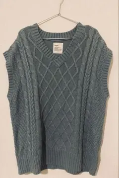 frauglatt ニットベスト