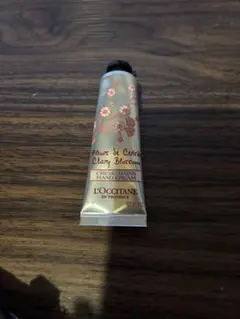 ロクシタン　チェリーブロッサム ソフトハンドクリーム　30ml