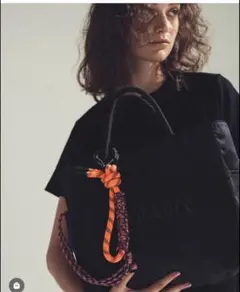 ＜NOMADIS＞ループストラップ ORANGE 新品