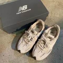 ニューバランス New Balance 327 スニーカー 24.5cm