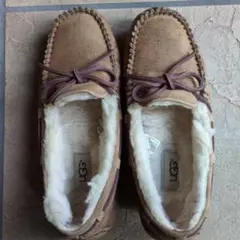 UGG スエード スリッポン ベージュ