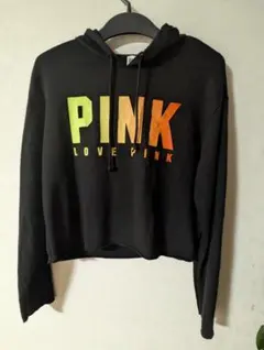 PINK フード付きクロップドスウェット M