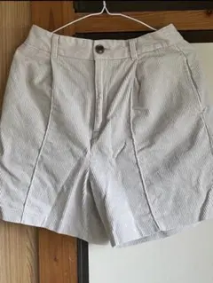 GU コーデュロイショートパンツ アイボリー　レディース:L