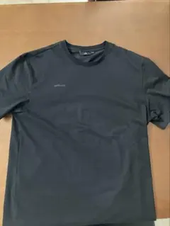 DIFFERENT 新SLIM FIT T-SHIRT ￼サイズM