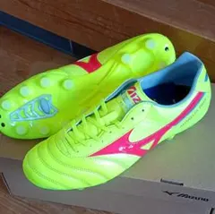 Mizuno MORELIA 海外限定　27.5cmのサムネイル