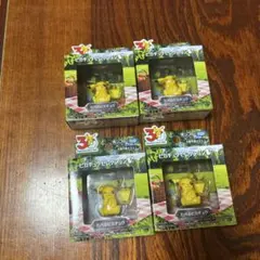 ポケモン モンコレ　食べるピカチュウ　4個セット