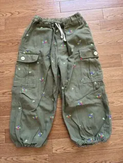LOWRYS FARM ローリーズファーム シシュウバックサテンカーゴパンツ