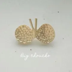 大きめなちょうちょのブローチ　北欧　ミナペルホネンがお好きな方　蝶々　プレゼント