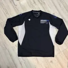 DESCENTE 長袖 Vネック ウォームアップウェア ブラック/ホワイト