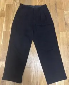 BEAMS ビームス　ワイド　ストレートパンツ S 黒 4ポケット　プリーツ有
