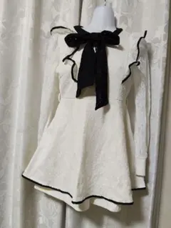 Item thumbnail for item c3a4153c-b66f-49b8-a01e-3e2a886ca1ff