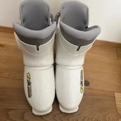 Item thumbnail for item aa9cdd52-d702-4225-ab6f-96ee06b58786