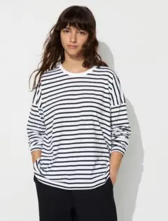 ユニクロのスムースコットンリラックスボーダーTシャツ　オフホワイト XL