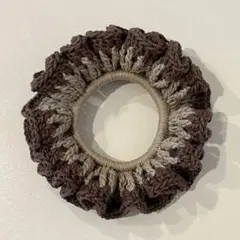 ブラウン×ベージュ シュシュ ハンドメイド 毛糸 かぎ針編み 編み物