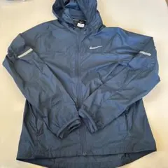 ウィンドブレーカー ランニングウェア