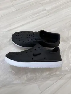 NIKE スリッポン