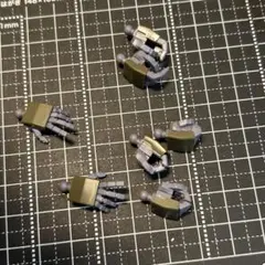 HG リーベン・ヴォルフ　ハンドパーツ　ガンプラ　ジャンクパーツ