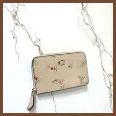 本日限定価格 COACH ラウンドジップ コインケース 小銭入れ 花柄 ベージュ