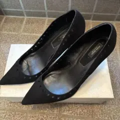 ZARA ブラック ポインテッドトゥパンプス