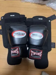 最終価格希少 老舗USAメーカーTUF WEAR ボクシンググローブ 本革
