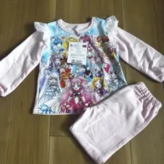 新品未使用　光るパジャマ　プリキュアオールスターズ　バンダイ　裏起毛　100cm