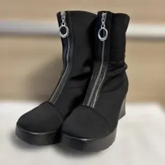 Item thumbnail for item 1ecb6177-e851-4511-95ee-57c6c843429f