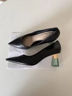 CHARLES & KEITH クリアヒール ポインテッドトゥパンプス 黒 39のサムネイル