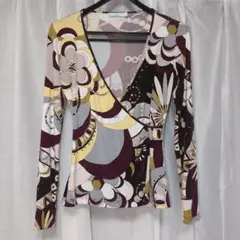 ✨エミリオプッチ ✨　おしゃれなプッチ柄カットソー 　マルチカラー　ストレッチのサムネイル