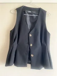 ZARA ブラック ノースリーブベスト S