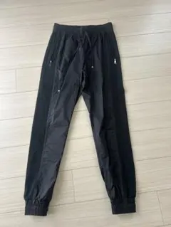 モンクレール　ナイロントラックパンツ