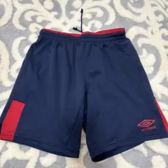 umbro ネイビー/レッド ハーフパンツ　S