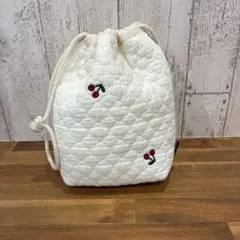 PUPPAPUPO 巾着バッグ キルティング さくらんぼのサムネイル