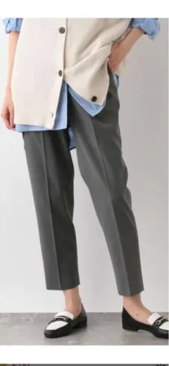 GLOBAL WORKウツクシルエットテーパードパンツ