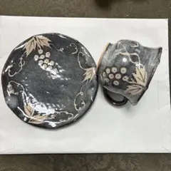 美濃・玉山窯 鼠志野ぶどう夫婦茶碗（2客セット）未使用品 美濃・玉山窯 鼠志野ぶどう夫婦茶碗（2客セット）未使用品 - メルカリ