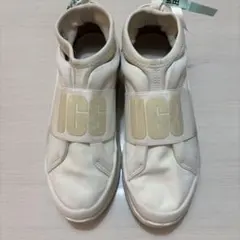 UGG スニーカー ホワイト 厚底 スリッポンのサムネイル